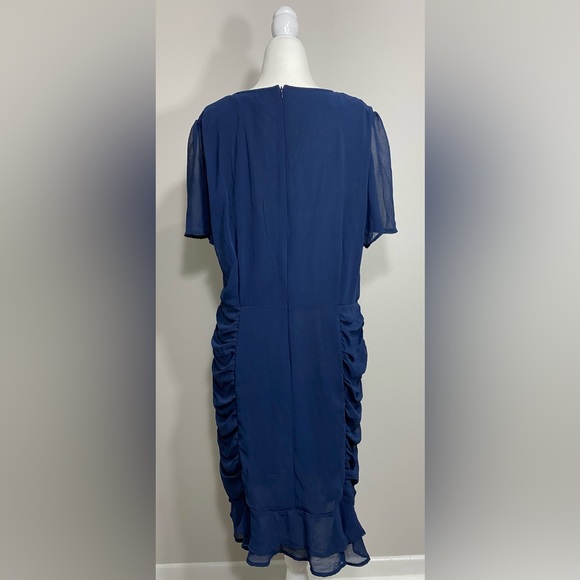 Size 16 Emma & Michele Navy Blue Dress w/ Ruffled Sides and Flowy Short-Sleeves - Picture 7 of 8